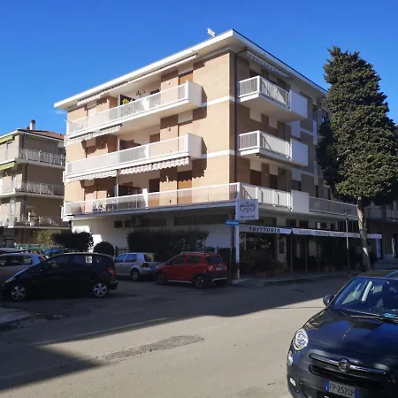 Lovely 2-bedroom 2 Min Walk From The Beach * Pineto